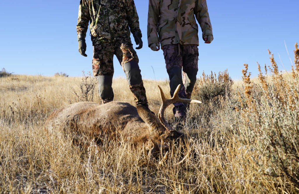 hunting guides should be tipped atleast 20% of the cost of the hunt